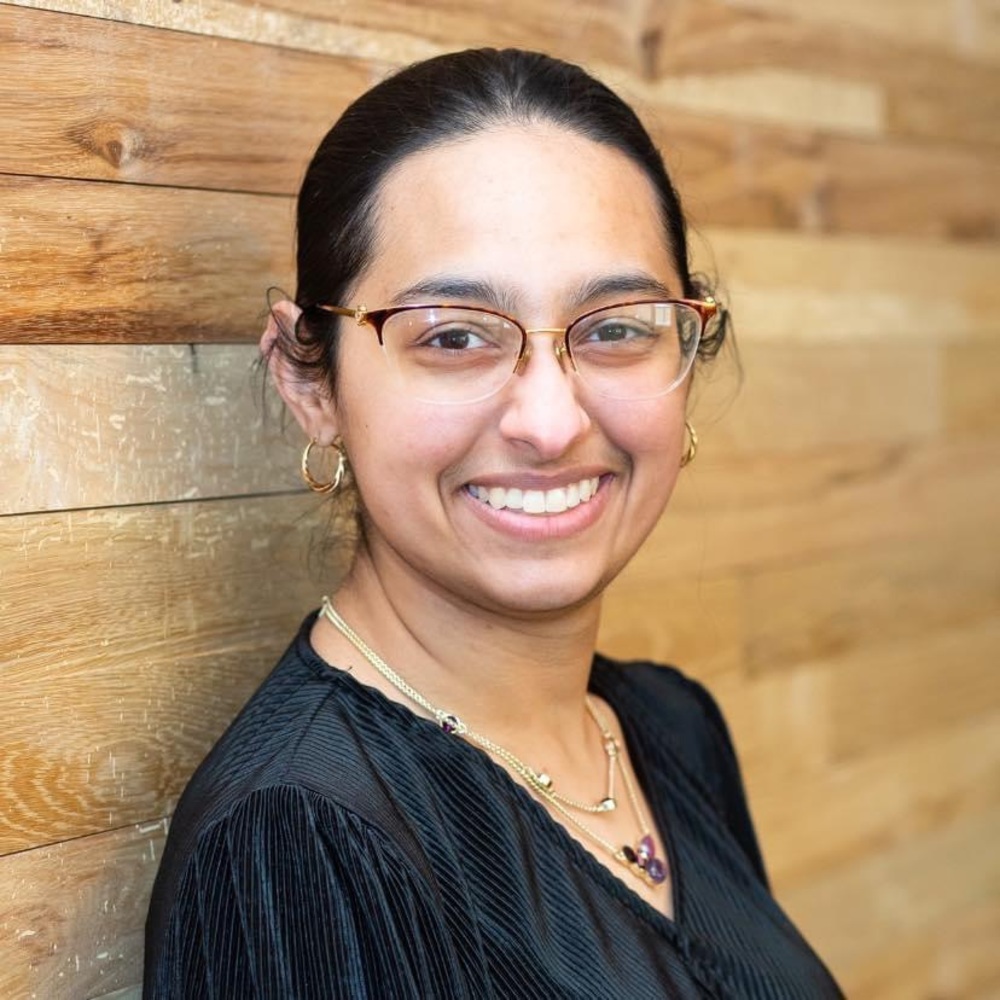 Meet your Posher, Zoë